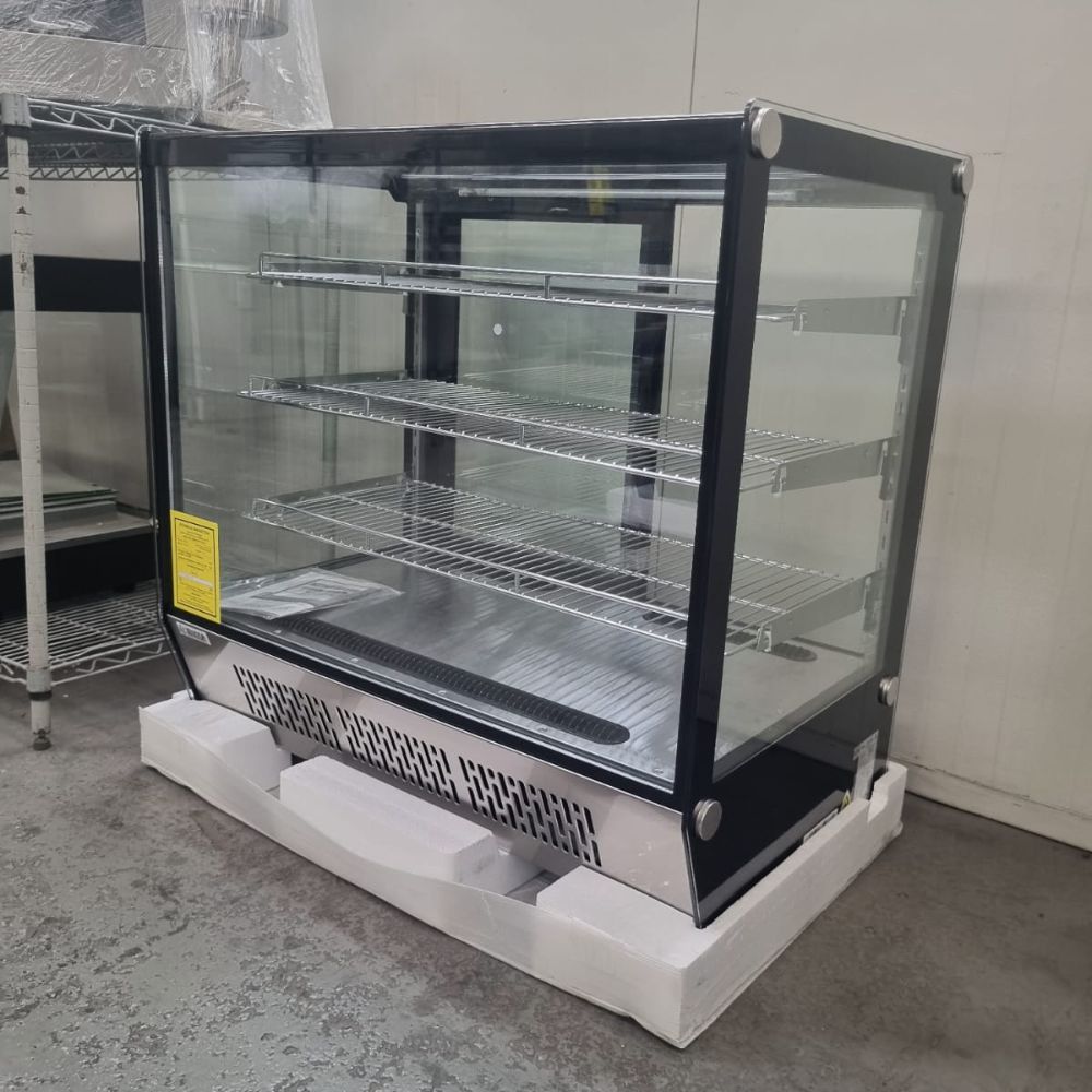 Vitrina refrigerada Migsa CW-195 de cristal recto con 4 niveles de exhibición, frente de 88 cm, 195 litros, color acero y negro.
