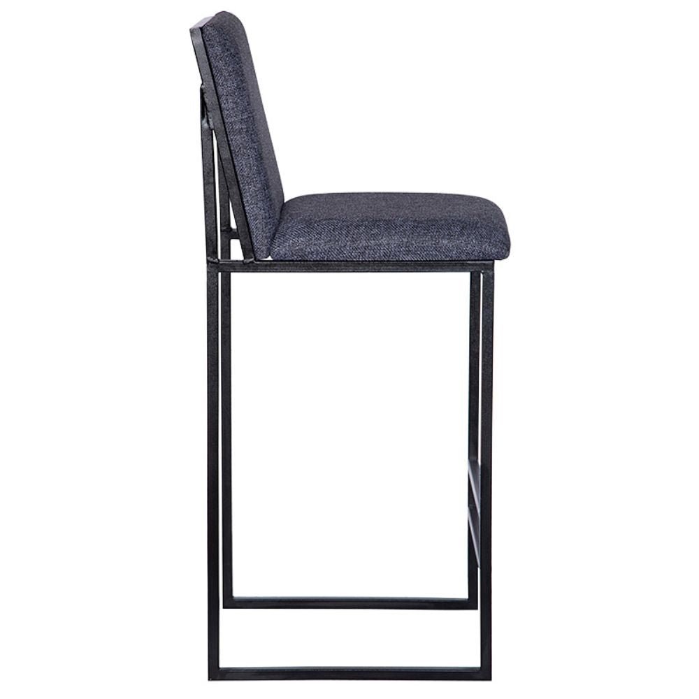 Banco comercial Albar AR-165 con estructura metálica de tubo cuadrado y asiento y respaldo tapizados de color
