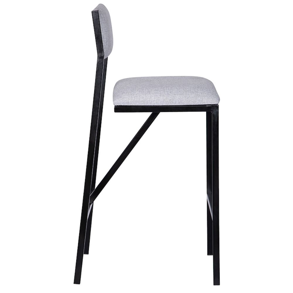 Banco comercial Albar AR-175 con asiento y respaldo tapizados y estructura metálica de tubo cuadrado.
