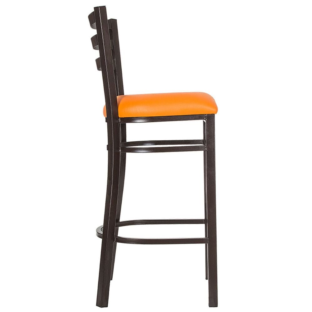 Banco comercial Albar AR-195 F con asiento tapizado, respaldo y estructura metálica de tubo cuadrado.