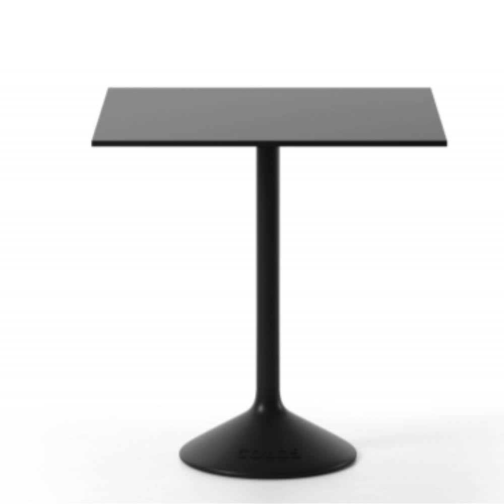 Mesa cuadrada Colos Stato B/Q-700 con pedestal de acero y cubierta HPL resistente a rayos UV para exterior