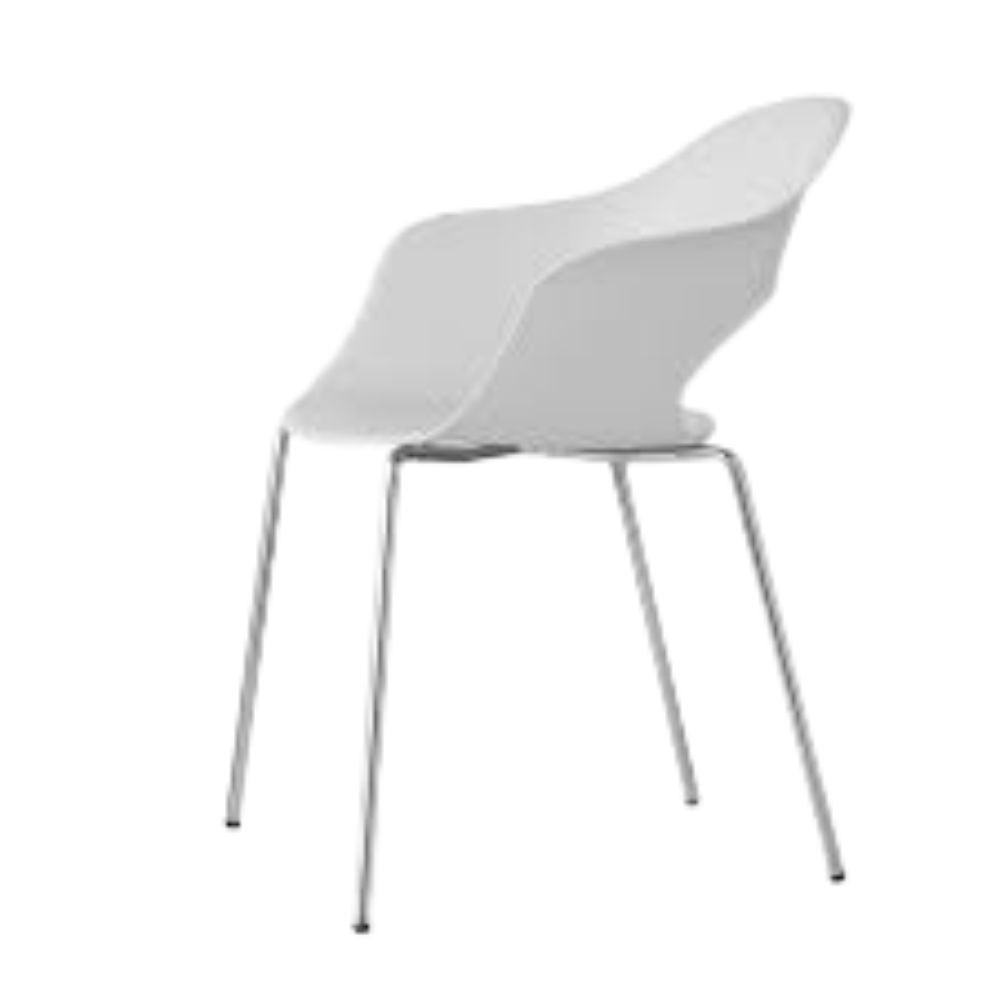 Silla Labenze Lady B con scocca en tecnopolímero y patas tubulares de acero cromo, apilable