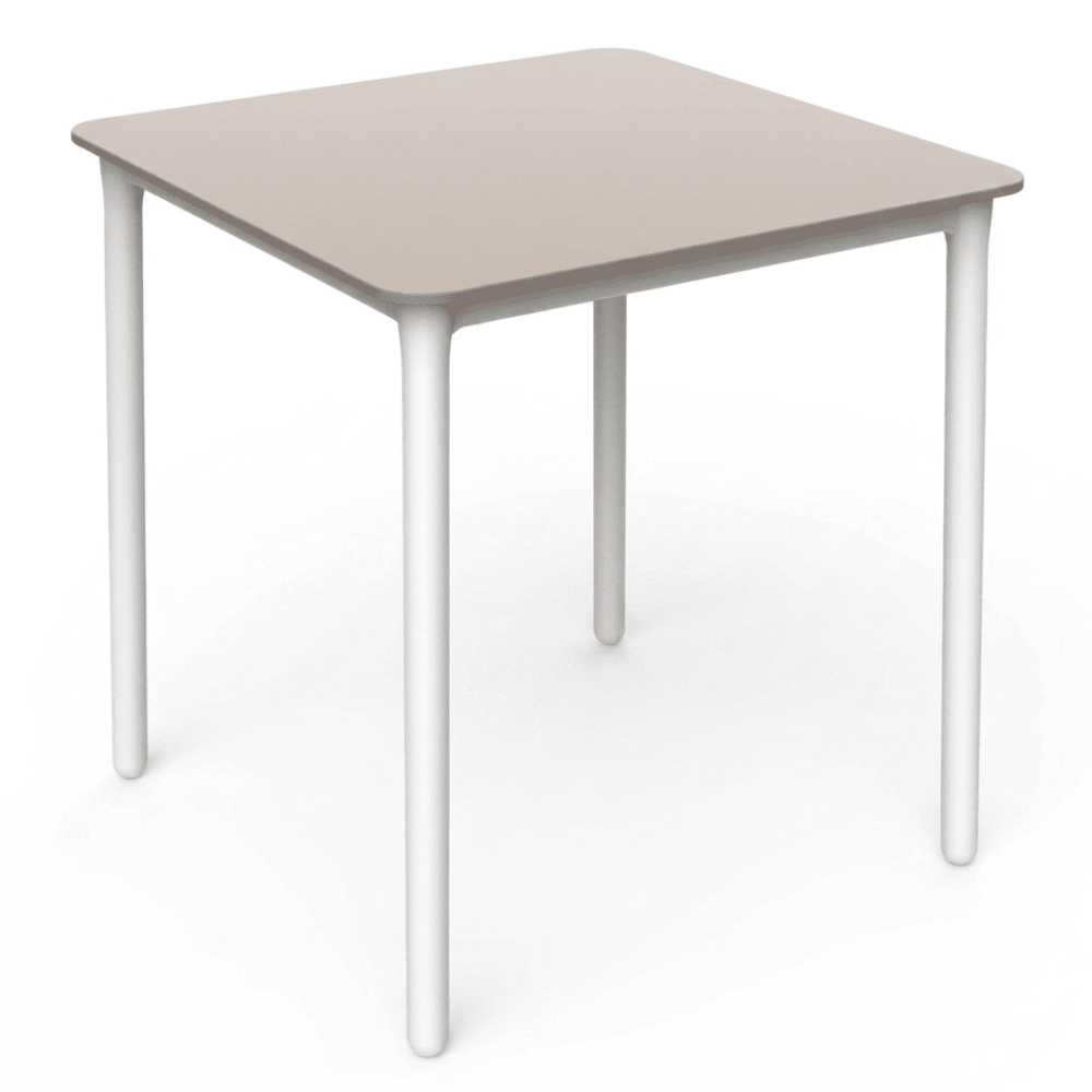 Mesa cuadrada apilable Resol Marsella en polipropileno con patas reforzadas con fibra de vidrio.