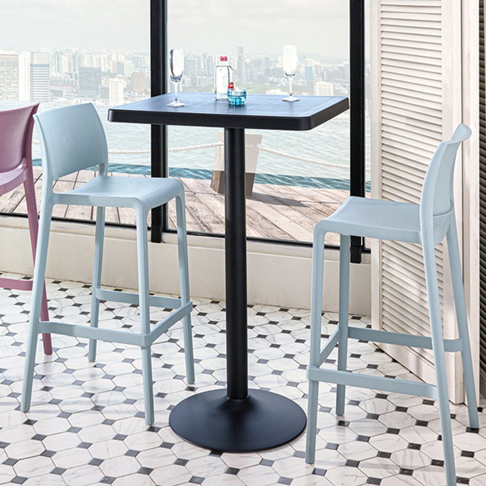 Mesa periquera cuadrada Offiho Oulu OHM-7167-BT con pedestal de acero y cubierta de polipropileno