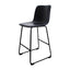 Banco bajo Kingstrong Phoenix con base metálica mate y asiento y respaldo tapizados de color