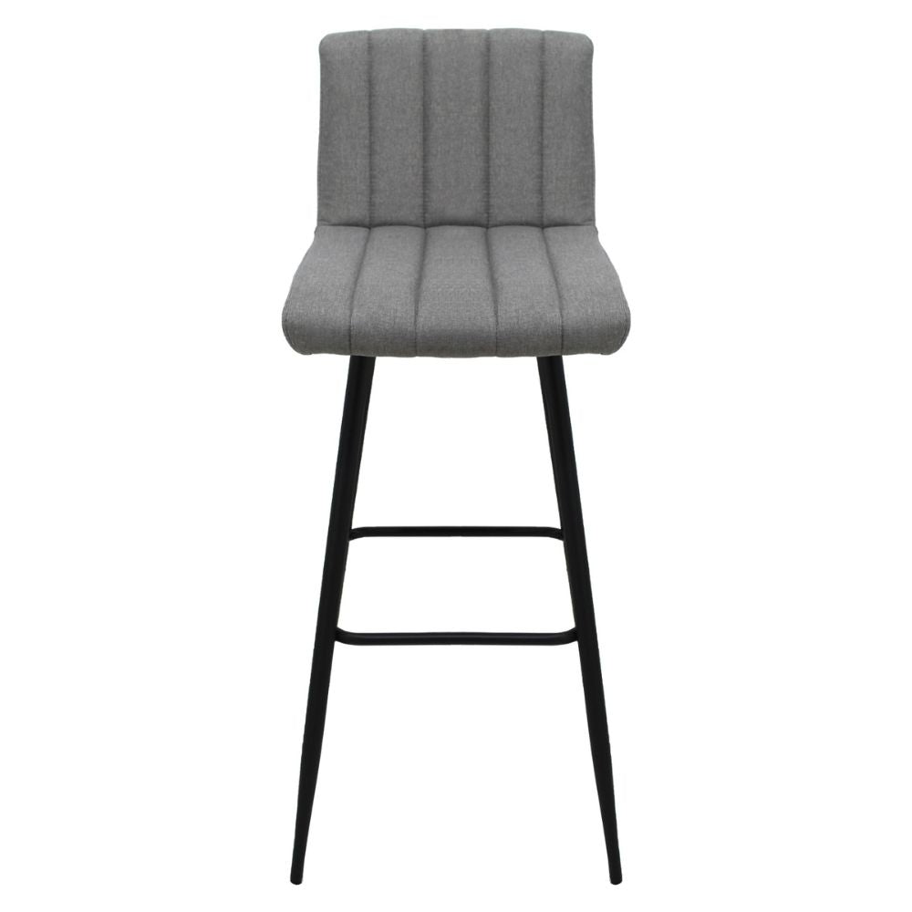 Banco alto Kingstrong Pizol con asiento y respaldo tapizados en tela y base de metal en acabado mate.
