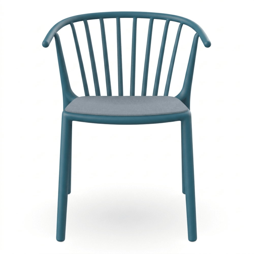 Silla comercial RESOL WOODY con brazos y asiento tapizado en Sunbrella