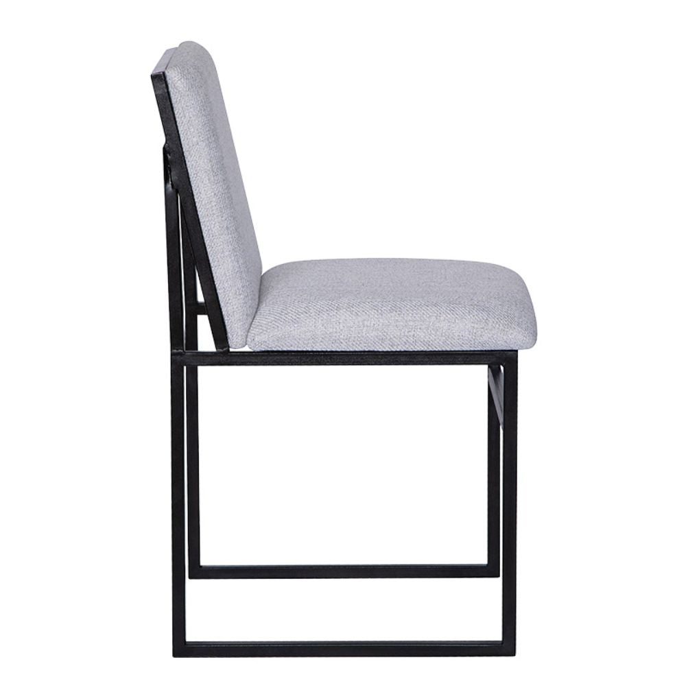 Silla comercial Albar AR-160 tapizada con estructura metálica de tubo cuadrado